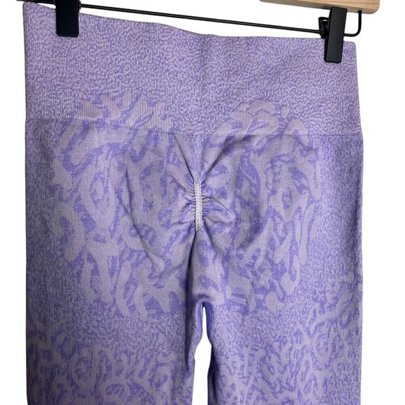 Gymshark Women's XS Booty Scrunch Athletic Leggings Purple Pattern Marl Gym Lift - Picture 5 of 6